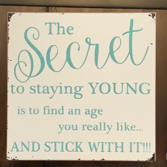 NWT Set of 3 Box Signs - Picture 4 of 6